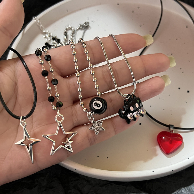 قلادة عصرية بتصميم نجمة من الج - مراجعة Men Accessories Aesthetic وسعره