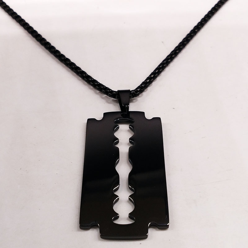 القوطية شفرة الحلاقة قلادة الق - مراجعة Men Accessories Aesthetic وسعره