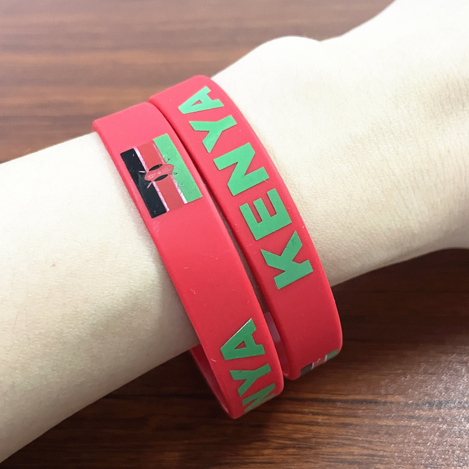 أساور معصم للرجال والنساء ، أس - مراجعة Men Accessories Kenya وسعره