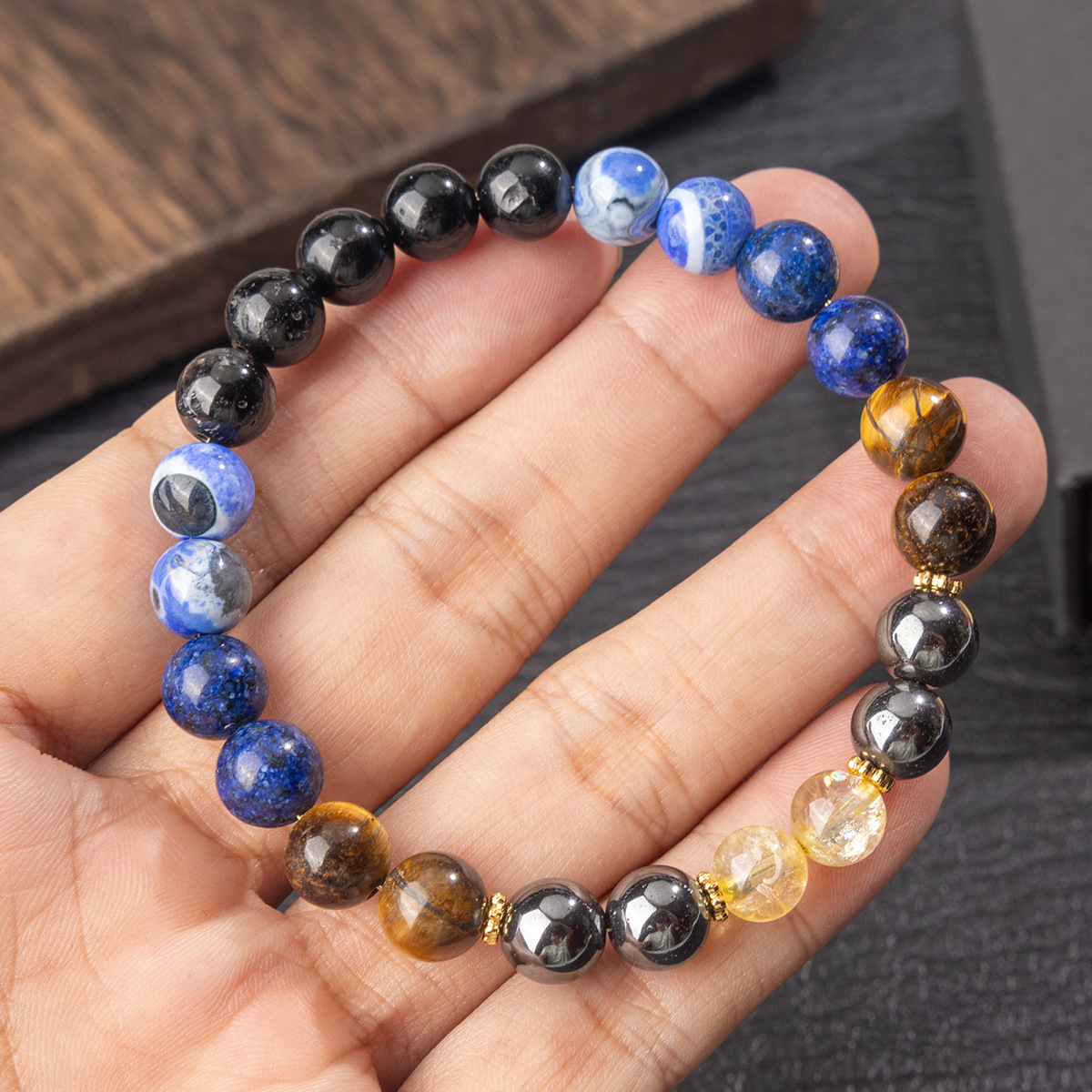سوار من الأحجار الطبيعية على ا - مراجعة Bracelet Beaded Men وسعره
