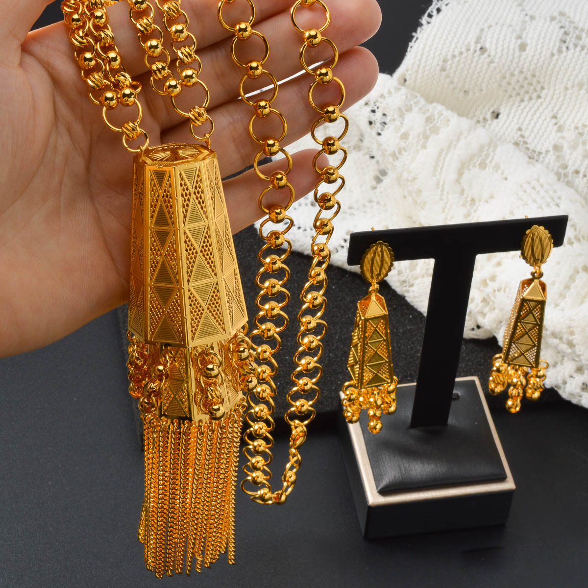 مجموعة مجوهرات أرابيسك النحاسي - مراجعة Men Accessories In Dubai وسعره