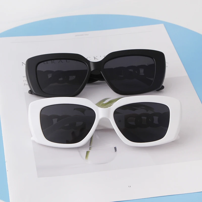 العصرية البني الجوف خارج مربع  - مراجعة Men'S Accessories In The 90S وسعره